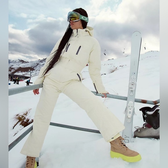 NWT All Prepped Ski Suit by FP Movement - Picture 2 of 7